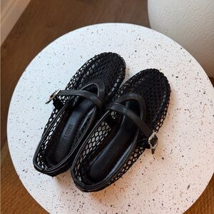 Black Mesh Flats